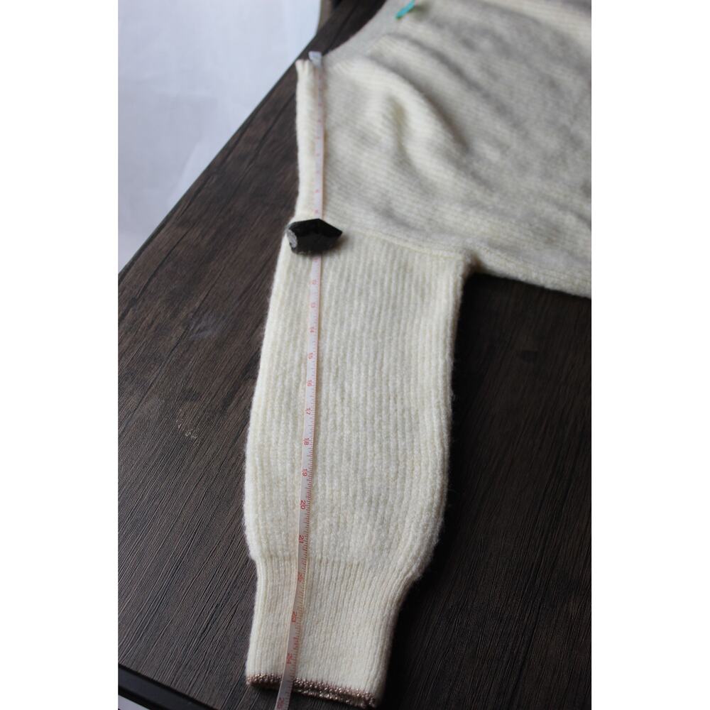 Farm Rio Cropped Sweater Scallop Hem Metallic Gold Cream Small - Picture 8 of 10